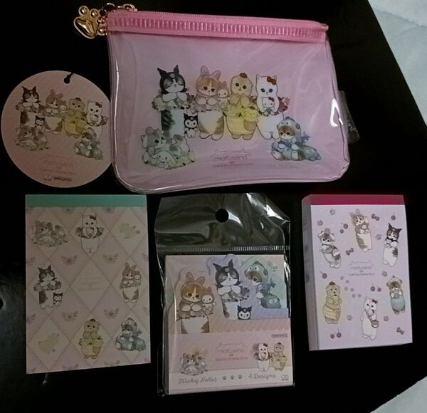 モフサンド mofusand× サンリオキャラクターズ ミニポーチ メモ帳 ダイカット付箋