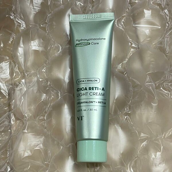 VT cica reti-a LIGHT CREAM 新品
