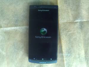 中古　美品　au IS11S XPERIA acro Black 黒　Sony Ericsson