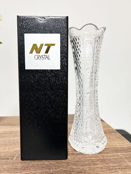 NT CRYSTAL クリスタルガラス 花瓶 ローラー大一輪差し