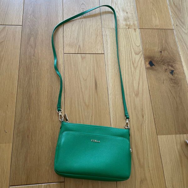 FURLA ショルダーバッグ レザー グリーン