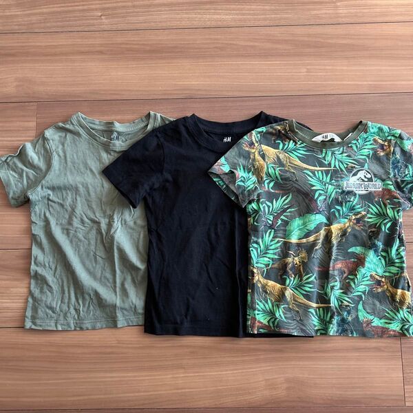 H&M ジュラシックワールド Tシャツ ブラック カーキ 恐竜 110 4-6y