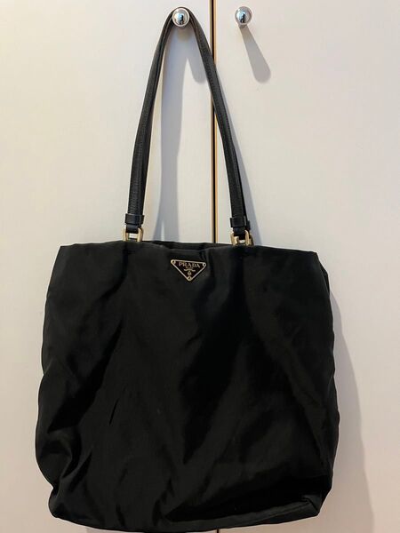 PRADA 黒 ショルダーバッグ ナイロン製 Made in Italy