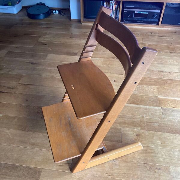 STOKKE ベビーチェア 木製