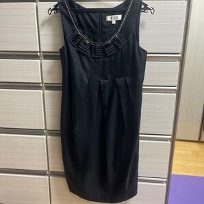 ブラック ノースリーブワンピース 黒