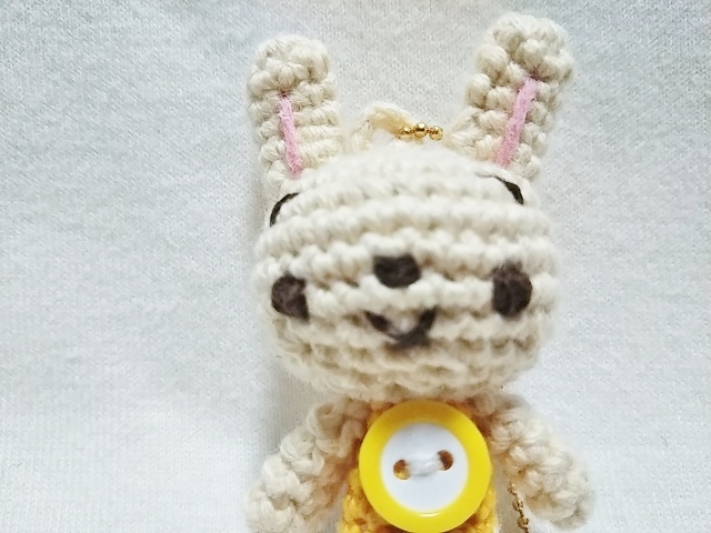 *183号房间*Amigurumi*Kinari兔子(黄色)*手工制作*手工制作*圆形*纽扣*球链*, 玩具, 游戏, 毛绒玩具, 阿米古鲁米