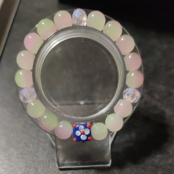 No.138 ハンドメイド ブレスレット ガラス お花 とんぼ玉 内径約15cm