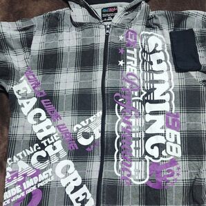 ジップパーカー