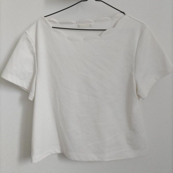 GU Tシャツ