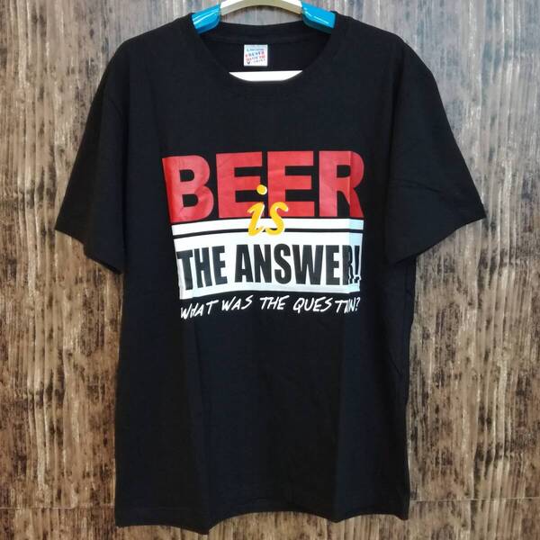 新品 おもしろTシャツ ビールが答えです BEER is THA ANSWER! Lサイズ 黒 ブラック パロディ ユニーク ロゴ プリント 面白 オモシロ