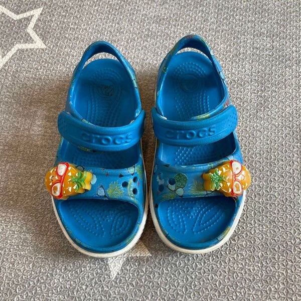 crocs クロックス 光る バンド サンダル パイナップル