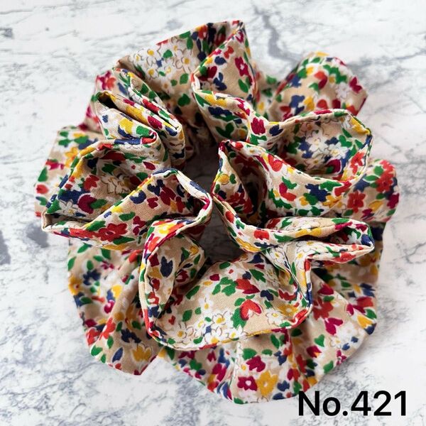 No.421 フリル シュシュ 小花柄 ビッグサイズ