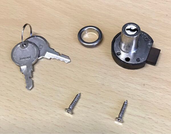 鍵2本付き 鍵穴 鍵 交換 修理 部品