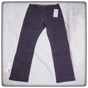 Amazon Essentialsブーツカットジーンズストレートフィットメンズ