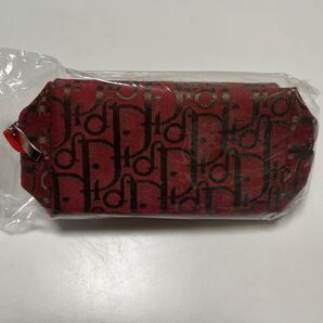 スクエアポーチ