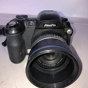 【b1801】FUJIFILM デジタルカメラ S5000 中古品 修理ベース 部品どりに / デジカメ コンパクト 望遠タイプ
