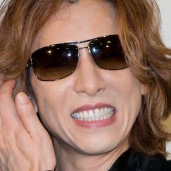 【 カーブが強いので花粉症対策にも。】X JAPAN YOSHIKI サングラス