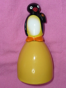  ultra rare! retro PINGU Pingu character figure attaching case *