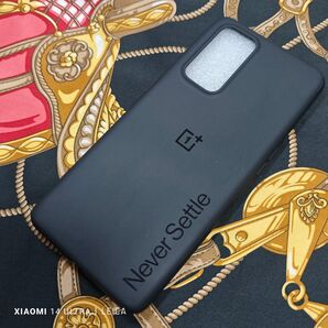 OnePlus 9 Pro 6.7 ロゴ入りマットラバーケース ブラック 新品