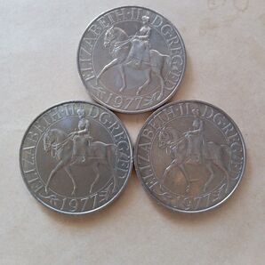 エリザベス2世在位25年記念硬貨 3枚