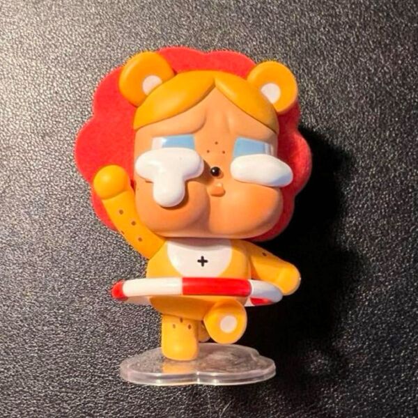CRYBABY ぬいぐるみ popmart