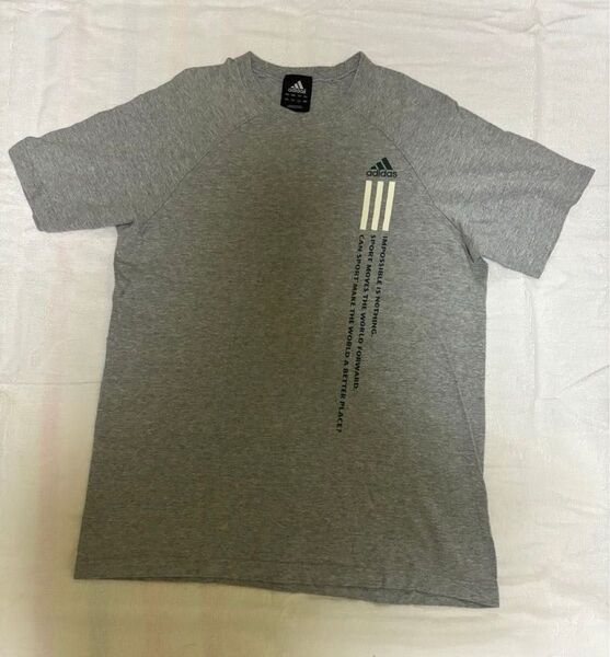 adidas アディダス プリントTシャツ グレー L