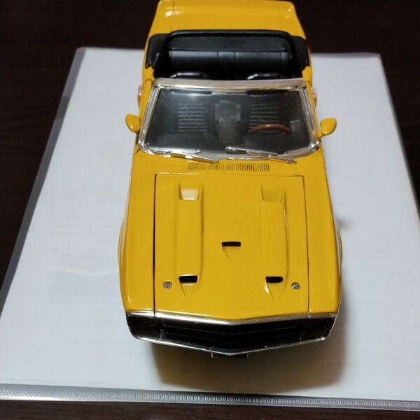 1969ShelbyGT500 1/18スケールartlミニカー