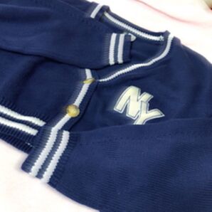 ショート丈 ニット カーディガン ワンポイント 海外ファッション 秋冬 NY マーク