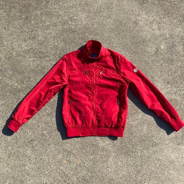 COTTON&SILK C&S ナイロンブルゾン撥水 スタンドカラー ジップアップ ナイロンジャケット 光沢ディープレッド 現地物