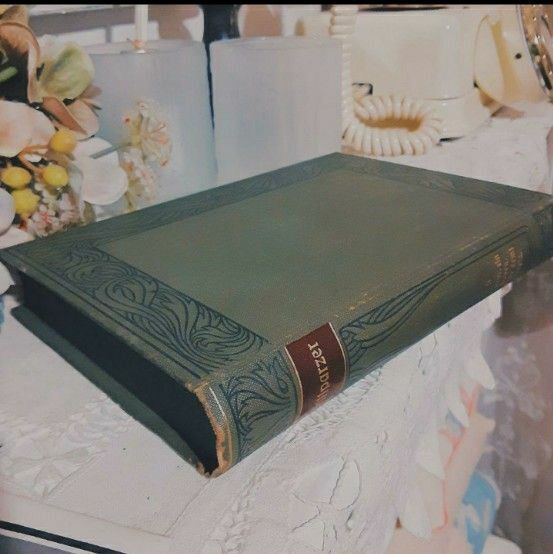 ドイツ アンティーク洋書 箔押しデザイン モスグリーン