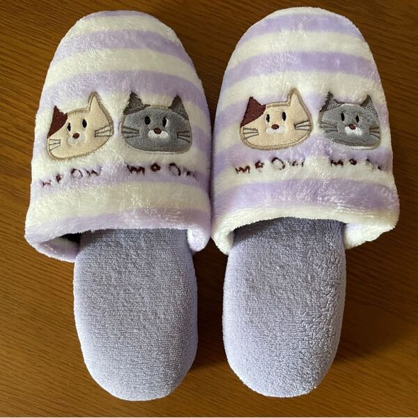 スリッパ 室内用 大人用 ルームシューズ 新品未使用品 猫柄 もこもこ 可愛い