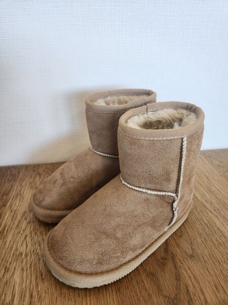 キッズボアブーツ19cm