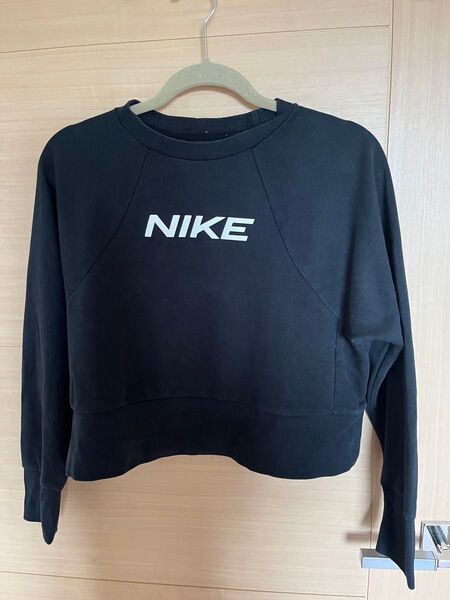 NIKE DRI-FIT トレーナー スウェット Sサイズ DB4625-010