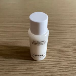 CHANELルブランローションHL サンプル