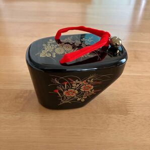 和風小物入れ 鏡付き 下駄風