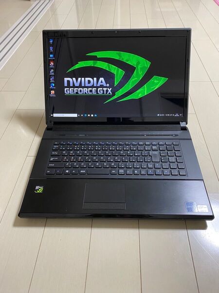 UNITCOM P170HMゲーミングノートPC