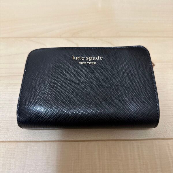 kate spade 二つ折り財布