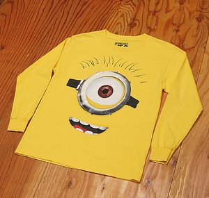 ミニオン 怪盗グルーのミニオン危機一発 DESPICBLE ME2 オフィシャルプリントTシャツ【S程】 ts4361