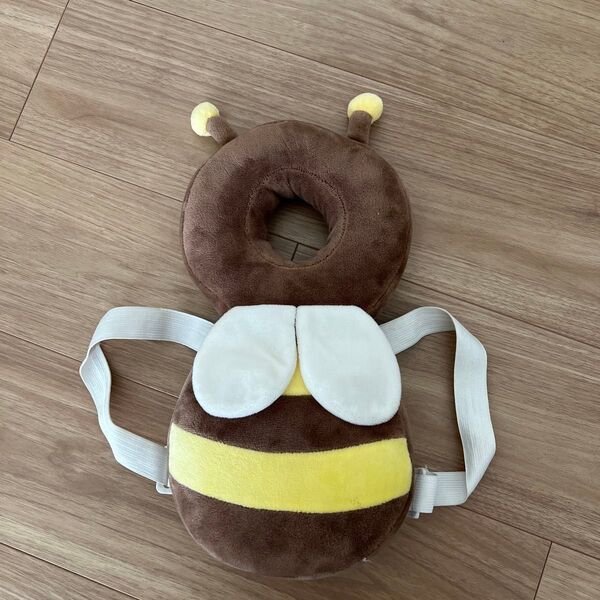 転倒防止クッション ハチ リュック型転倒防止クッション