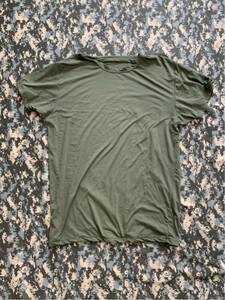 米軍 海兵隊 放出品 アンダーシャツ 半袖 サイズ M ELITE ISSUE インナー 無地 シンプル サバゲー トレッキング スポーツ T