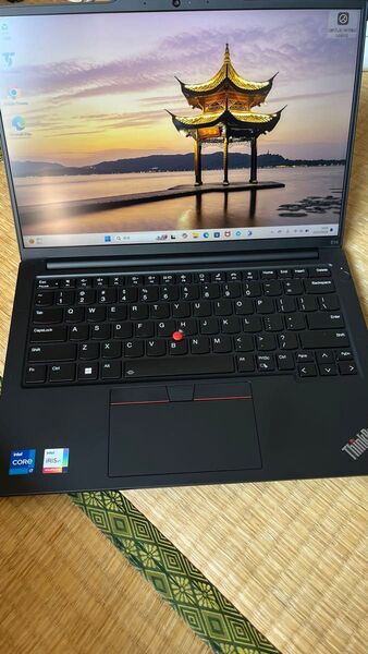 ThinkPad E14 Gen5 (Core i7,500G,24G)