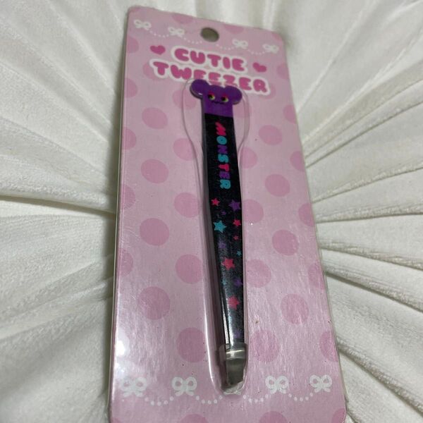 Cutie Tweezer モンスター毛抜き 眉抜き