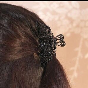 エレガントなヴィンテージ風合金ヘアクロークリップ R11