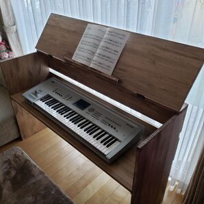 ピアノデスク アンティーク ダイニング シンセサイザー YAMAHA 電子キーボード