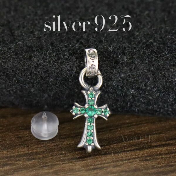 シルバー925 クロス スタッドピアス グリーン 十字架 silver925