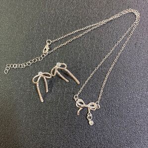 リボン ピアス ネックレス 2個セット レディース 両耳用