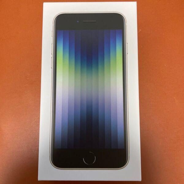 新品未開封品 iPhone SE3 64GB スターライト SIMフリー 27/60台