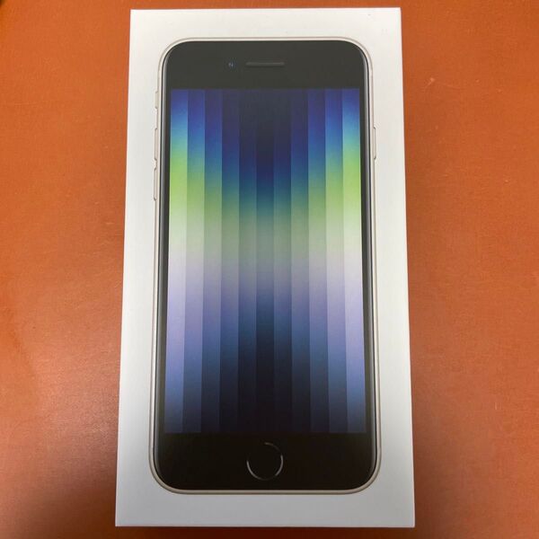 新品未開封品 iPhone SE3 64GB スターライト SIMフリー 28/60台
