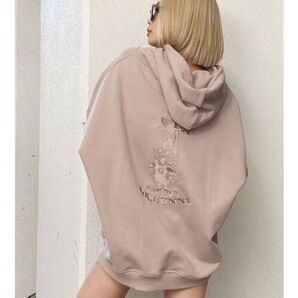 GYDAラビットロゴ入りトップス美品