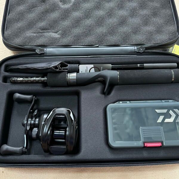 新品未使用 CP-X2L ダイワ 左巻き ロッド ベイトリール DAIWA